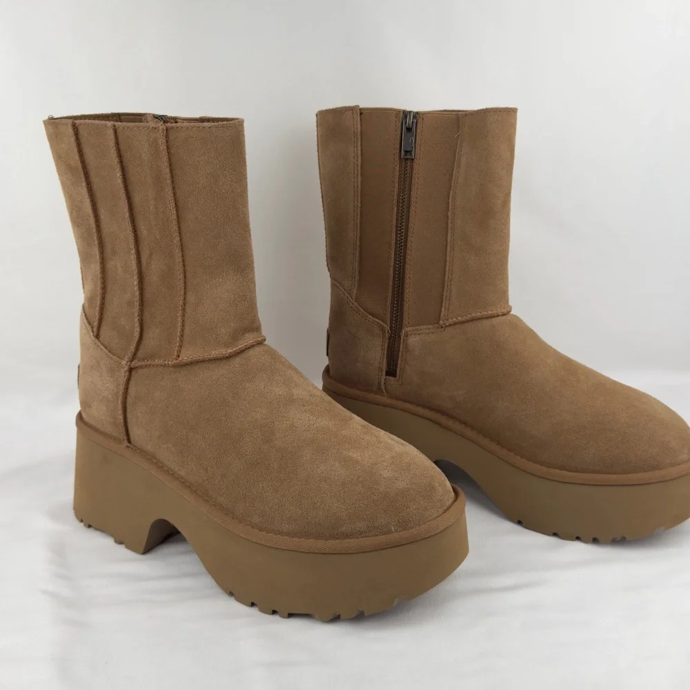 UGG New Heights Platform Boots Chestnut Suede Womens Sz 10 NWOB